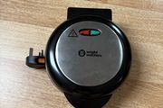 omelette maker