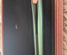 GHD straightener limited edition