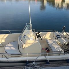 Dellquay Dory 15 boat