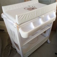 Babylo baby changing table