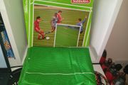 Waddingtons Vintage Subbuteo 61109 Football Pitch - Boxed-unused
