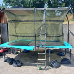 Trampoline