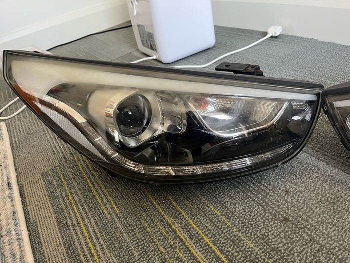 ix35 headlights