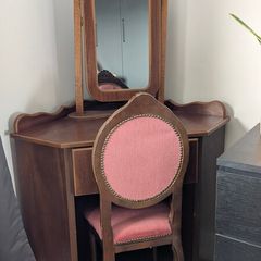 Victorian Style Dressing Table