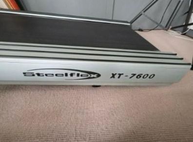 SteelFlex XT-7600 Treadmill