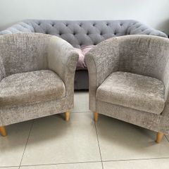 Two tub chairs
