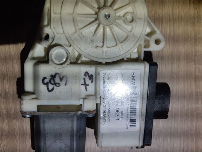 Bmw X3 E83 2003-2010 Passenger Side Rear Window Regulator Motor