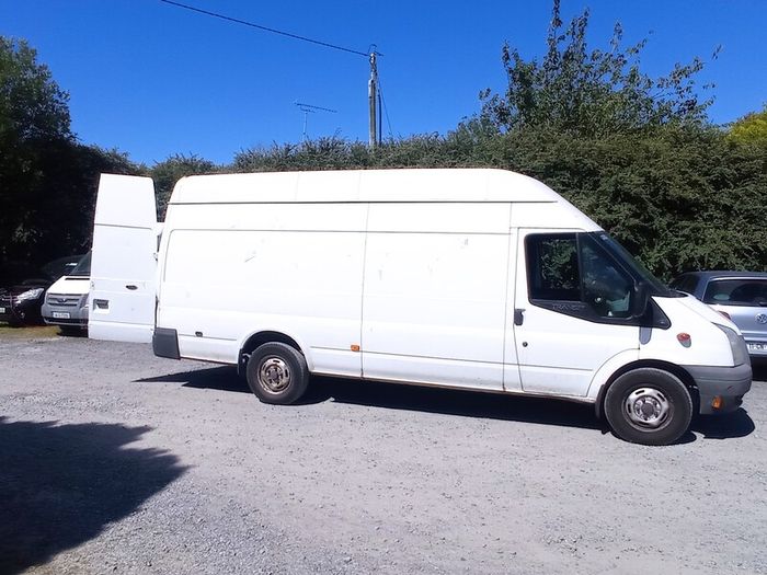 Borrow man and van