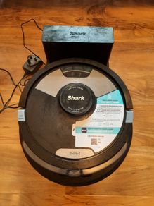 SHARK AI Ultra Robot Vacuum and Mop