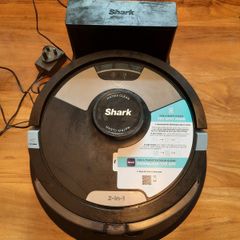 SHARK AI Ultra Robot Vacuum and Mop