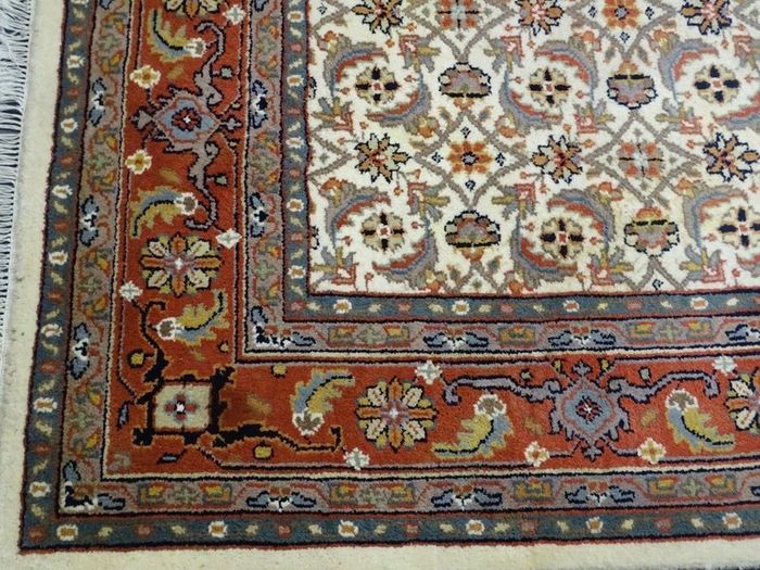 P.ersian Bidjar Rug 2.95 x 1.95m (BJAR)
