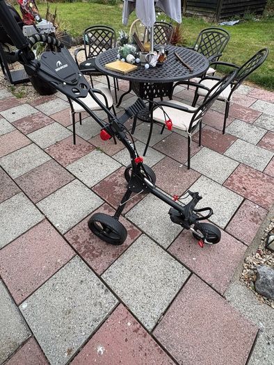 Golf trolley