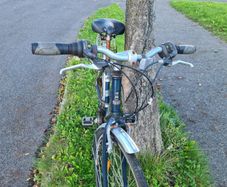 Road bike