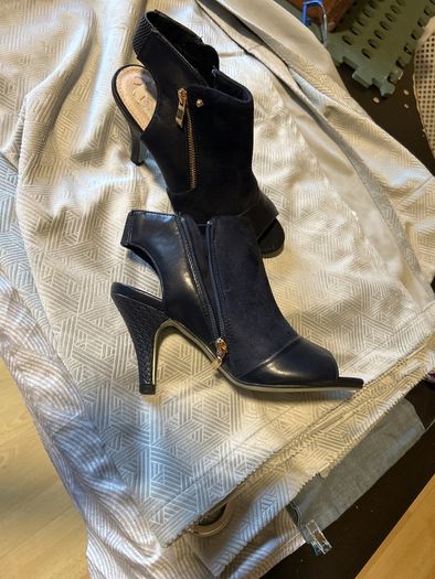 ladies shoe