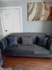 3 seater sofa / 2seater sofa