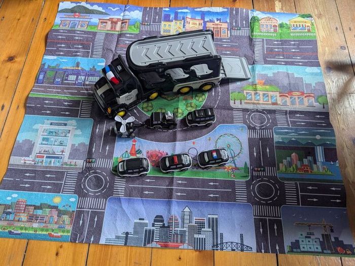 Police Cars Pull Back Car Series