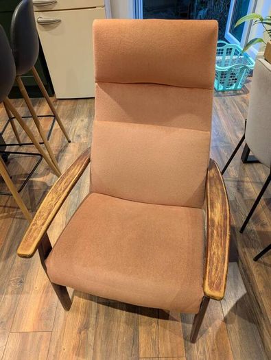 FREE Arm chair