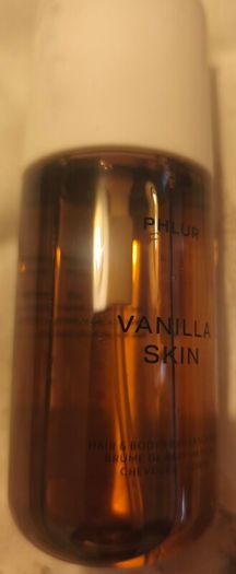 Phlur vanilla skin perfume spray