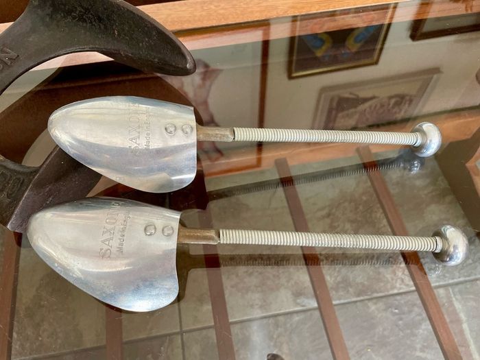 Vintage Ladies 1950s SAXONE Aluminium Steel Spring Coiled Shoe Trees UK Size S/M