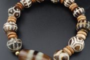 Antique Burmese Pumtek Pyu &amp; Stripe Pattern Agate Bead Bracelet
