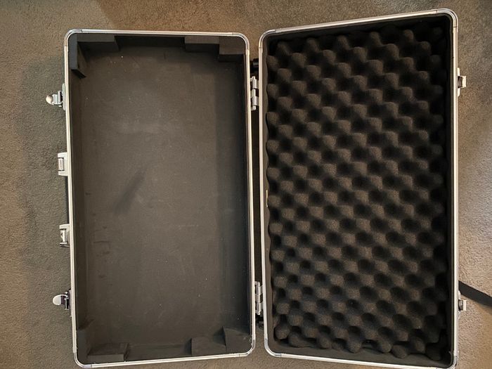 Flyht Pro Hard Case for Korg microKORG S