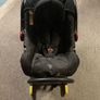 Baby Elegance car seat & base Image 3