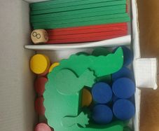 Goki wooden balancing game