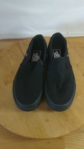 Vans Classic Slip-On All Black Canvas Skate Shoes Women's Size UK \ Ire 5 Euro 38