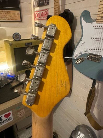 Left handed Vintage V6 icon series LV6MRBK