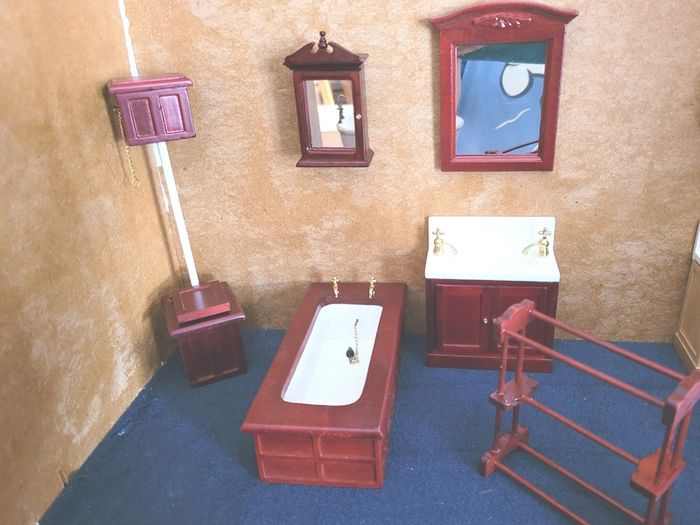 Dolls house mahogany wooden bathroom