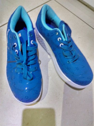 Trainers, UK 5