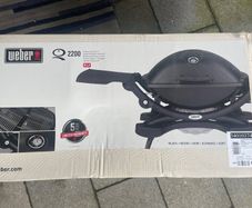 Weber Q 2200N Gas Barbecue NEW