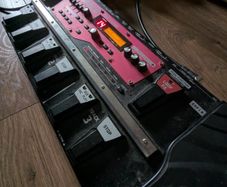Boss RC-300 loop station