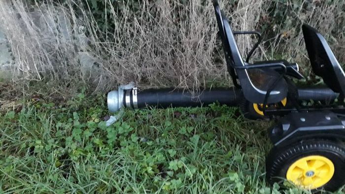 Flood pump and hose