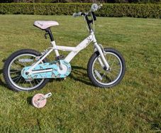 16" Girls bike
