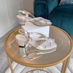 Brand-new Van Dal Libby Silver Leather Low Block Heel Slingback Peep-toe Sandal Size: UK 4 / EU 37