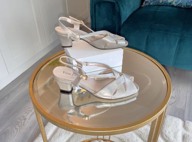 Brand-new Van Dal Libby Silver Leather Low Block Heel Slingback Peep-toe Sandal Size: UK 4 / EU 37