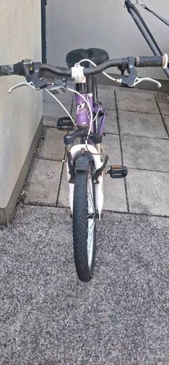 Girls 6 gear bike