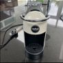 Lavazza Coffee maker & pods & mugs Image 4