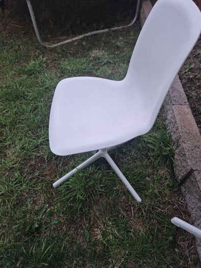 2 Ikea kids chairs