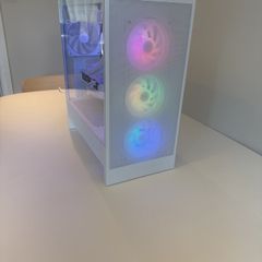 Gaming Pc ( All White)