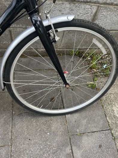 Giant hybrid bike