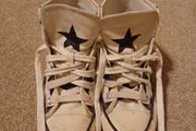 Converse High Tops Size 4