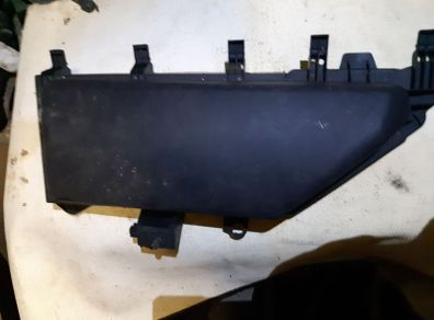 cabin filter plastic cover bmw e60 5 series