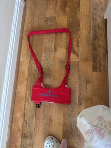 baby walking assistance