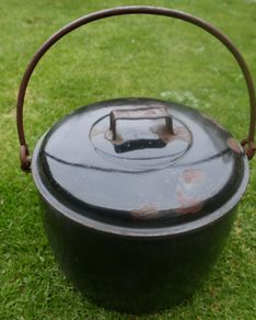 Vintage Cooking Pot with Lid