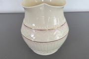 Vase Belleek