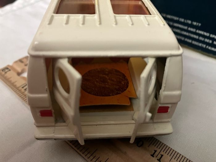 Corgi 431. Vanatic U.S. Custom van. MIB