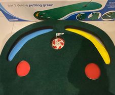 Deluxe Golf par 3,Putting green