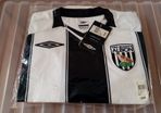 WBA West Bromwich Albion Football Shirt. NEW IN BAG WITH TAG  2008/09 premiership season. no sponsor. Size M Medium. genuine Umbro WBA home Jersey, navy/white stripes, football shirt top baggies.